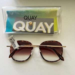 Brand new unused Quay Women’s sunglasses.